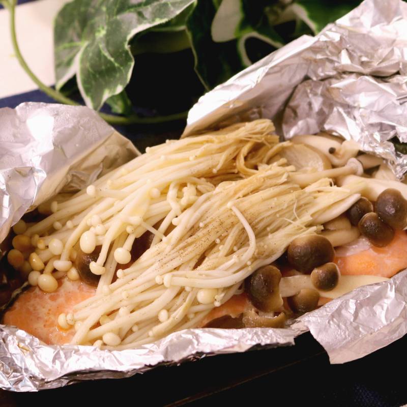 簡単な鮭のホイル焼きレシピ