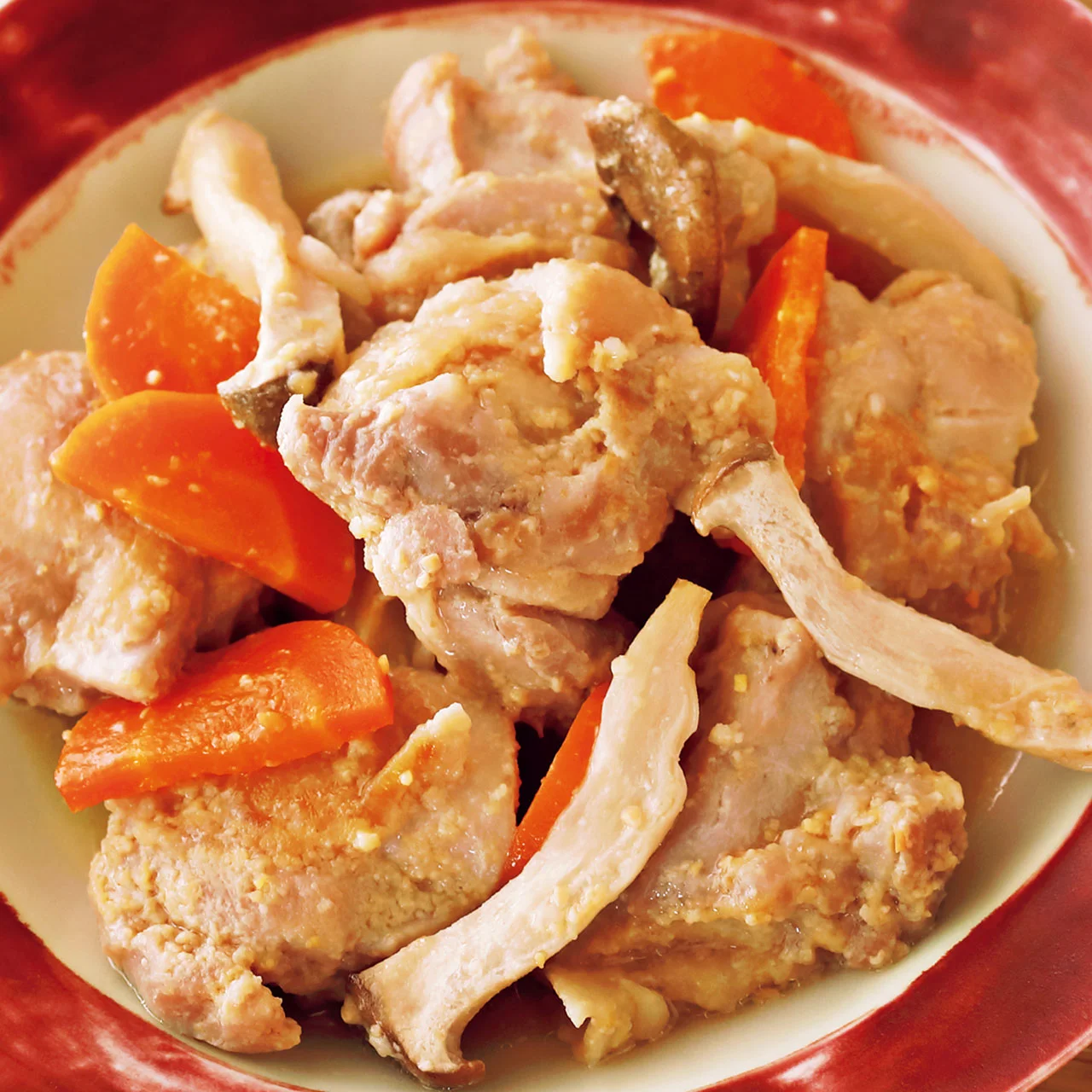 ご飯に合う!鶏もも肉とレタスの甘辛炒め☆