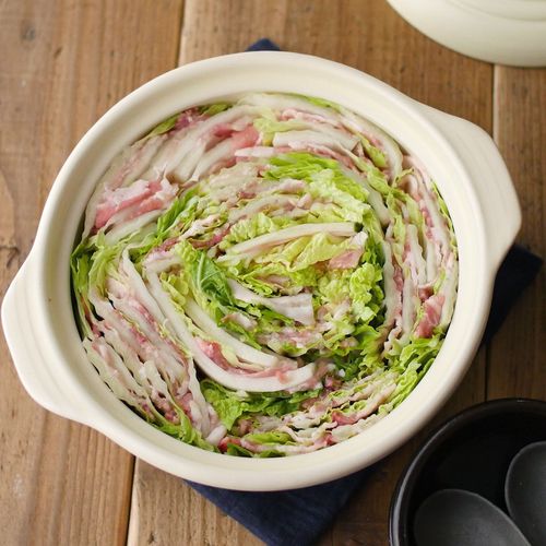 フライパンで 白菜と豚肉のミルフィーユ鍋風