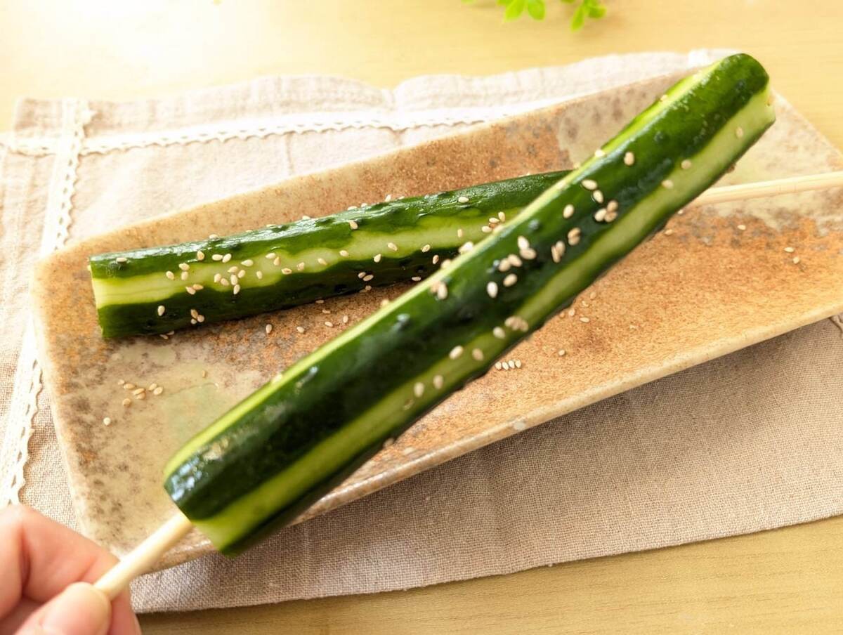 胡瓜一本漬 醤油漬四十萬谷本舗