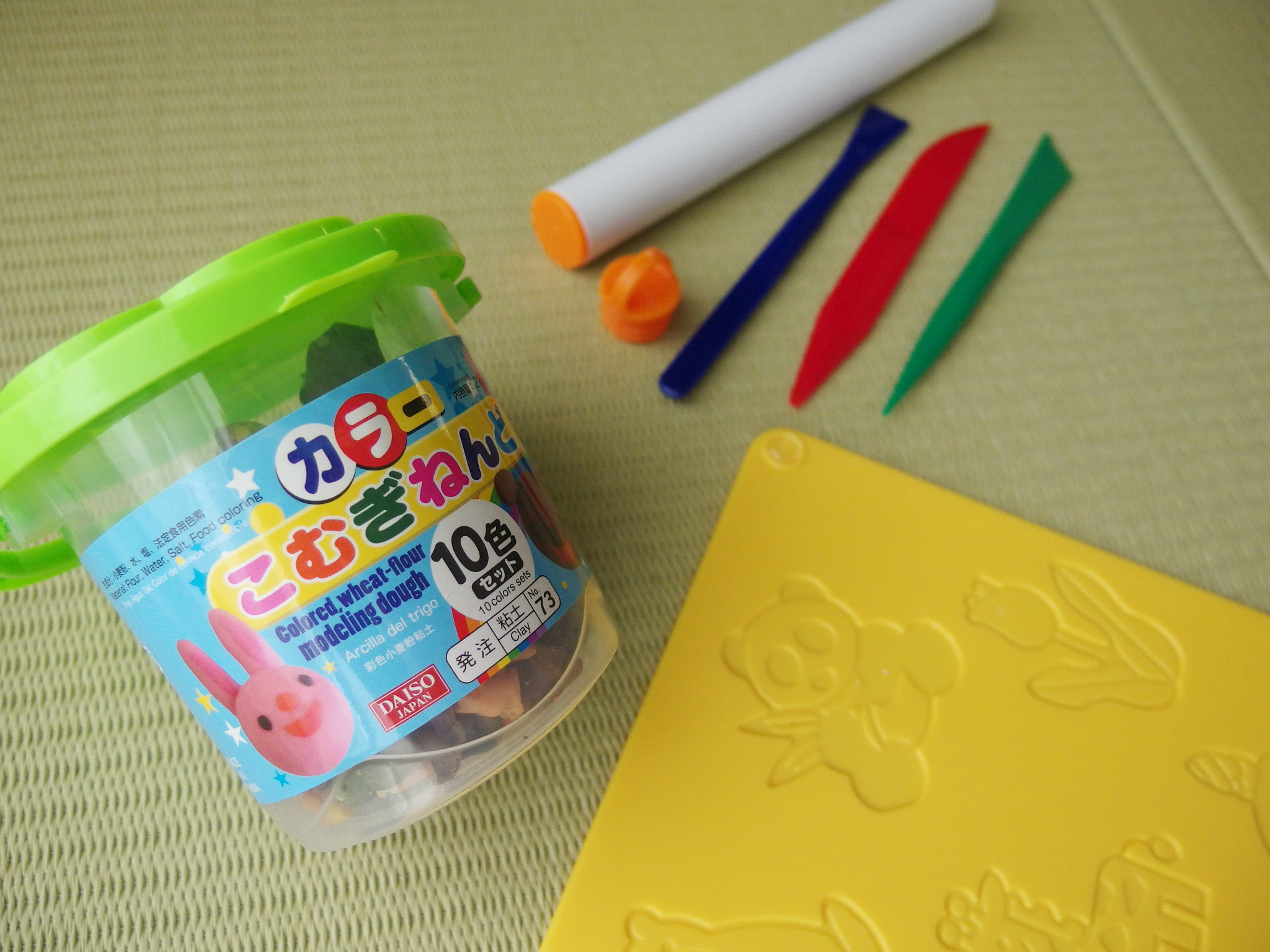 小麦粉粘土の作り方。お子さまと一緒に楽しむ遊び方もご紹介Craftie Style