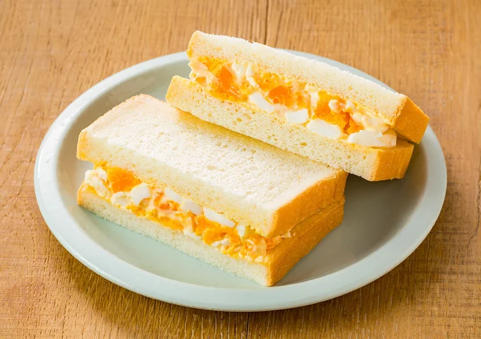 マヨネーズなのに食材を燻製風味にする「キユーピー燻製マヨネーズ」を色んな食べ物と合わせてみた - GIGAZINE