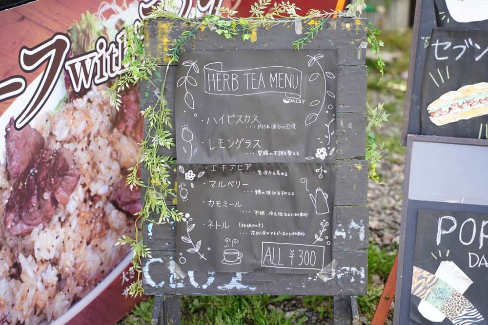 本日も元気に営業しております♪ 本日からビーフオーバーライスがUber eats限定で販売してます〜 ビーフのみのお弁当になります♪電話注文も受け付けてます♪ 096-200-1689 ご来店お待ちしてます♪熊本熊本グルメ熊本テイクアウトくまもと熊本ランチ