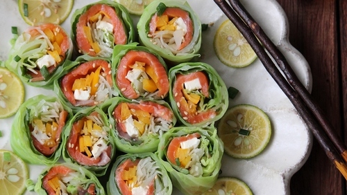 カニカマサラダ 子どもがモリモリ食べるお弁当サラダ