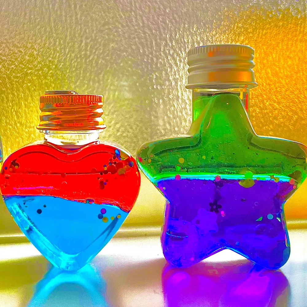 振っても混ざらない？！バイカラーボトル✨四軒家校教室こどもサポート教室 きらり、あいあい、クラ・ゼミ