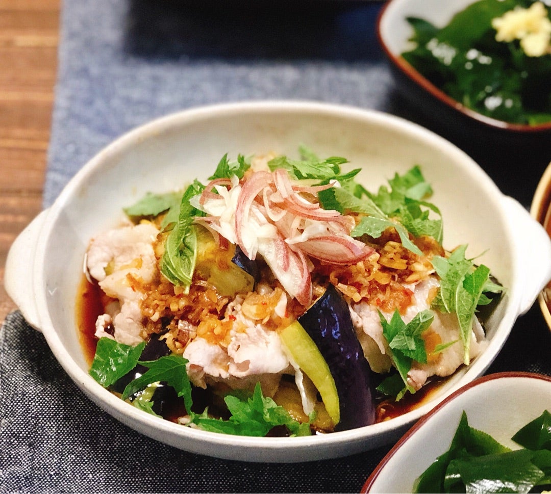 焼きナスと豚肉の冷しゃぶ風の作り方♪お肉もナスも柔らかで、タレも最高に美味しいです。嫌いな人いないんじゃないかな