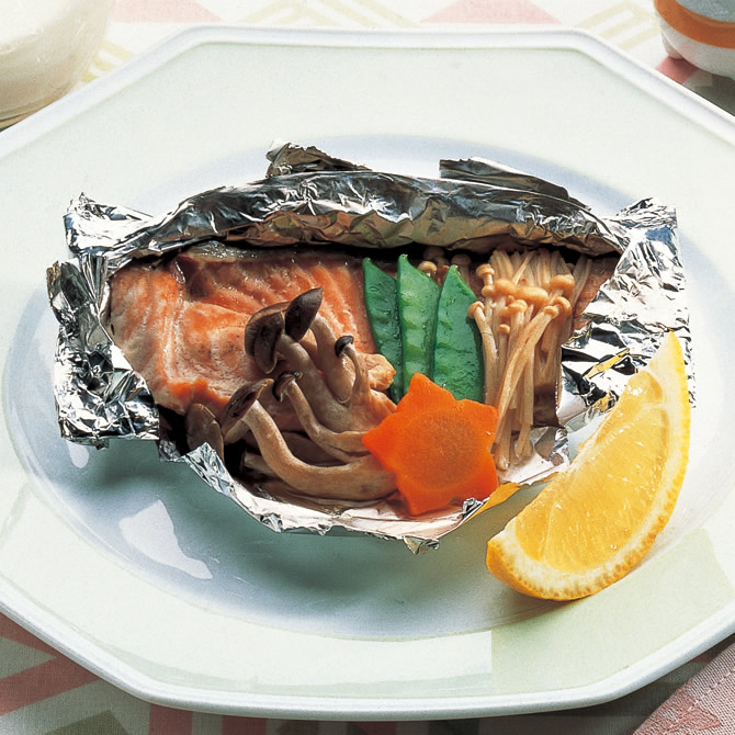 オーブンレンジで簡単！鮭のホイル焼き