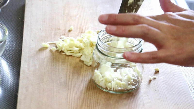 にんにくオリーブオイル – 日本製薬工業