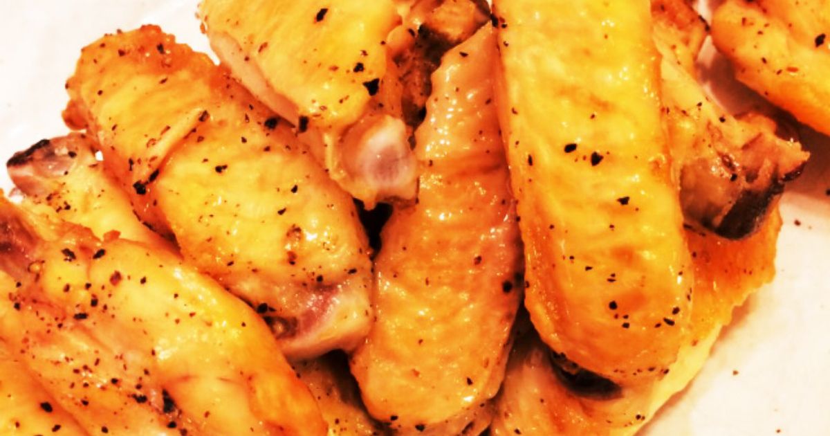 鶏手羽中のスパイシー塩焼き