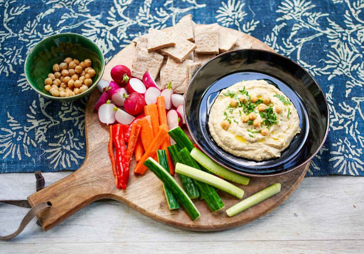 水煮豆のフムスと長ねぎのソテ