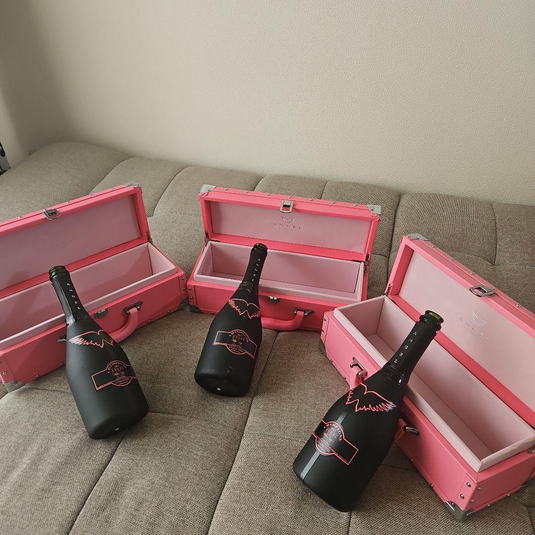 空き瓶が花瓶に変身！真鍮の花瓶カバーminneとものづくりと