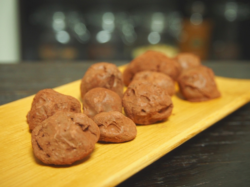 余った溶き卵の活用法！ボウル一つで作る簡単「ミルクチョコレートケーキ」作り方・レシピ。 - こにはめも