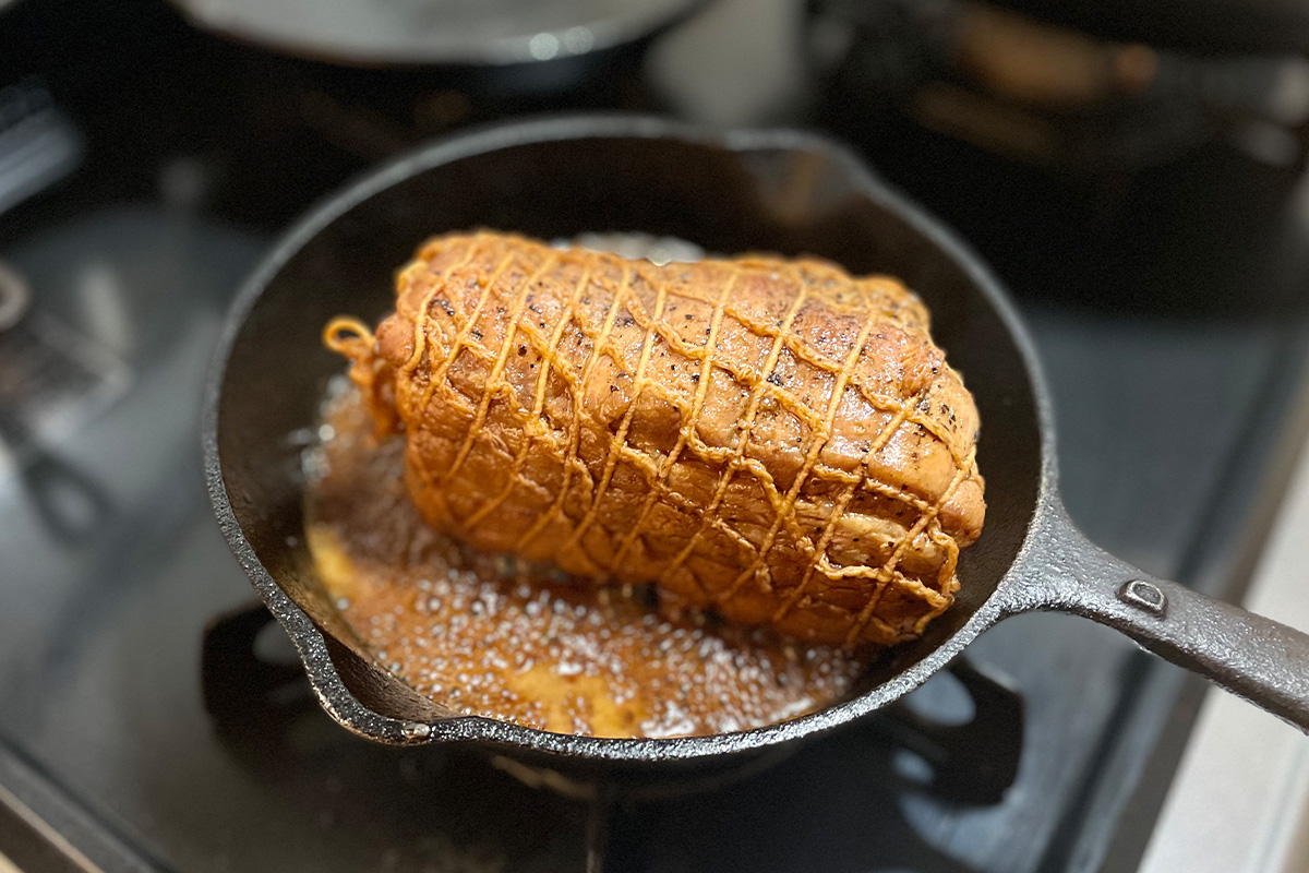 キャンプで憧れのメニュー「煮チャーシュー」を作ってみない？アレンジレシピも紹介料理・レシピBE-PAL キャンプ 、アウトドア、自然派生活の情報源ビーパル