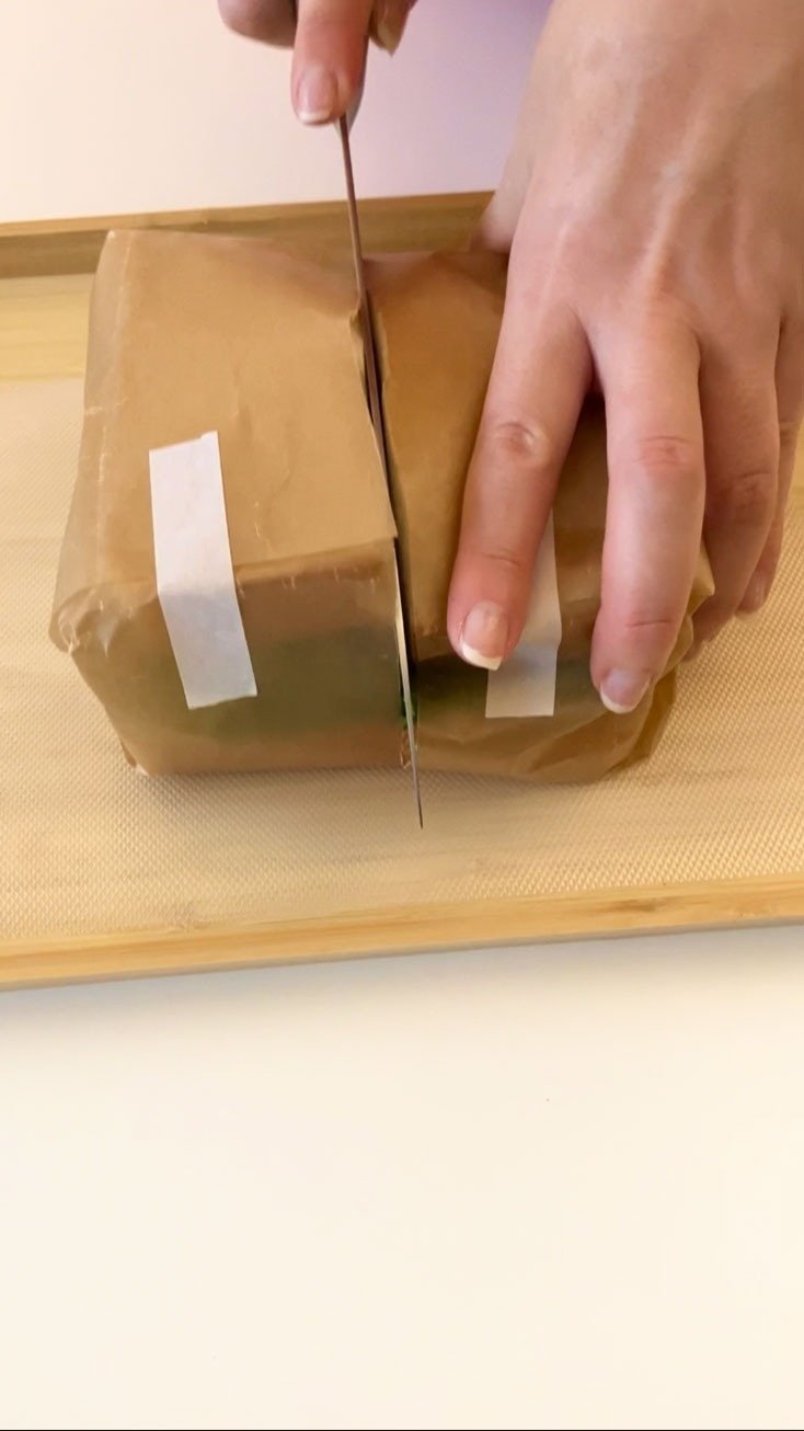 簡単 ワックスペーパーを使ったお弁当用サンドイッチの可愛い包み方