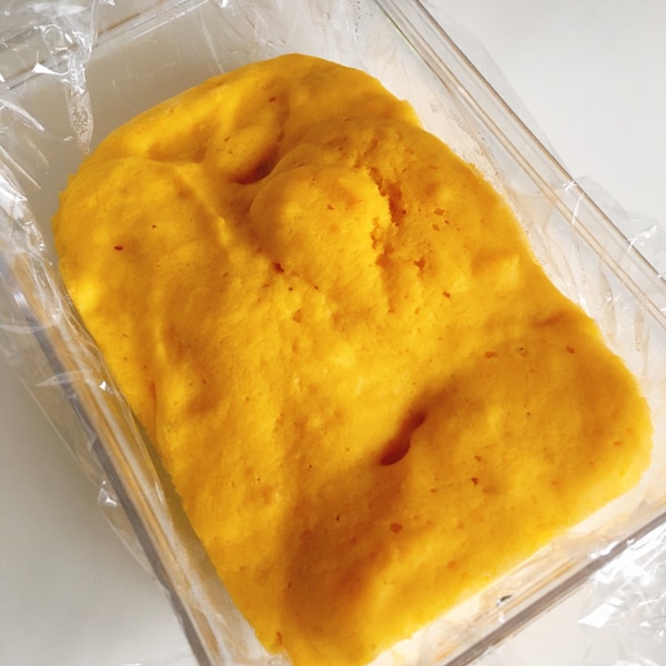 かぼちゃのレンジ蒸しパン