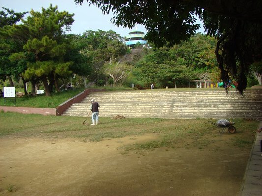 嘉数高台公園周辺でおすすめの美味しい沖縄そばをご紹介！食べログ