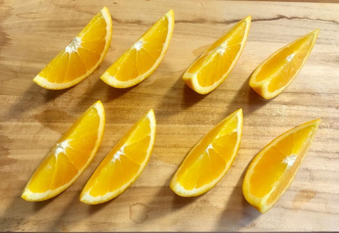 オレンジの重さは1個、1玉、1房、半分で何グラム、ネーブル、バレンシアそれぞれ計ってみた生活知恵袋