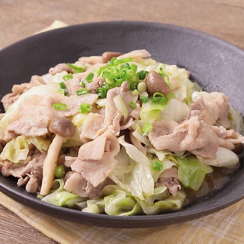 簡単！キャベツと豚肉だけのにんにく醤油炒めのレシピ