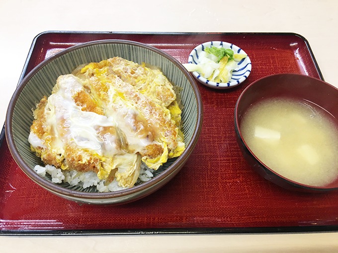 全国のかつ丼の名店」ランキングTOP20! 1位は「坂本屋 東京都 」 2023年1月9日時点 SARAH1 7グルメ ねとらぼリサーチ