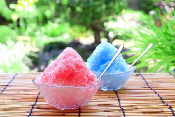 かき氷シロップ」の味が同じって知ってた？違いを感じる理由とは - macaroni