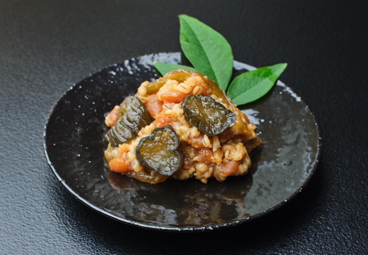 金山寺味噌で胡瓜の味噌漬け