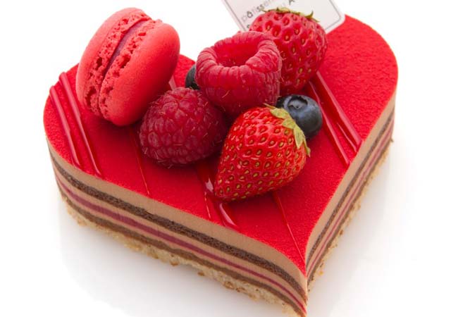 SALON BAKE ＆ TEA ハート型のムースケーキ「クール ド フルール」 SALON BAKE ＆ TEACake.jp