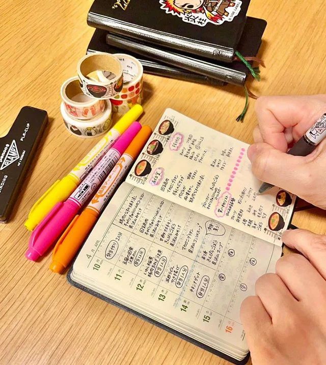 無印良品スケジュール帳で簡単!食費節約〝1週間献立ノート〟2024年版はこれ!真由美さんの1週間2500円節約レシピ