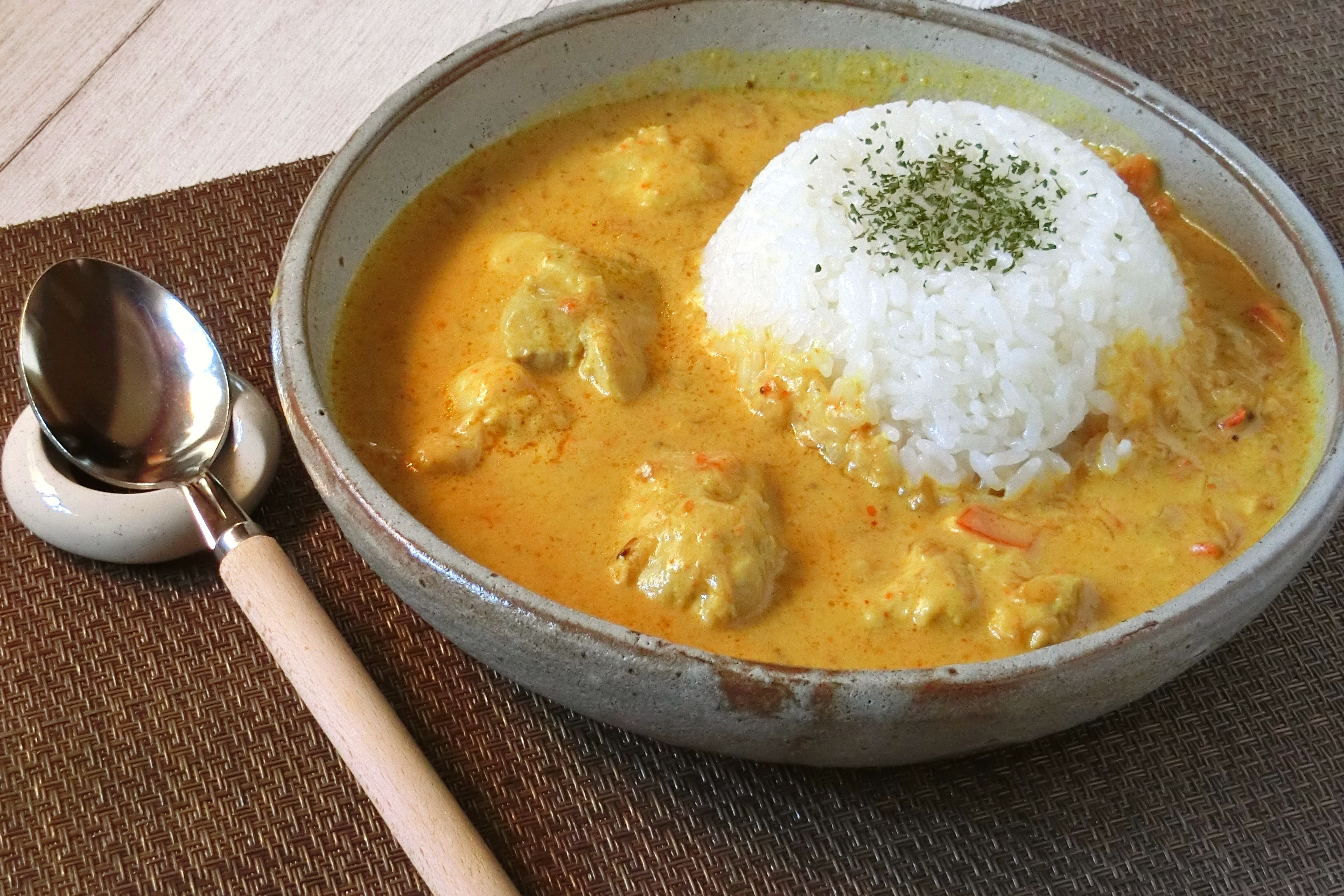 スリランカカレー」とは？作り方やスパイス、全国の美味しいお店を紹介 2022じゃらんニュース