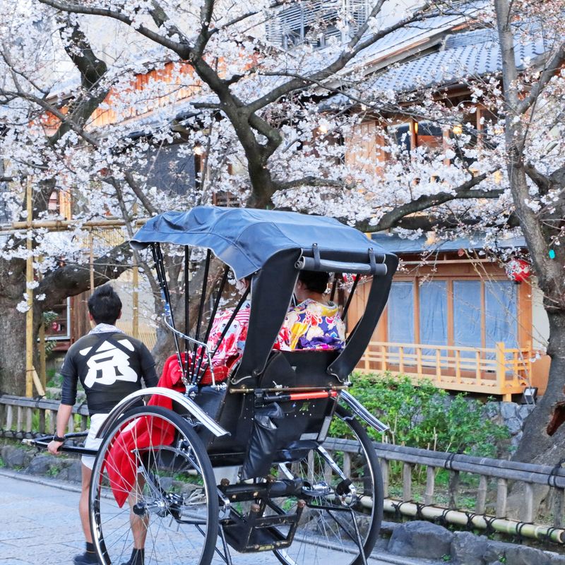 京都祇園の夜食べ歩きガイド2025 年のリアルなLemon8ユーザー体験