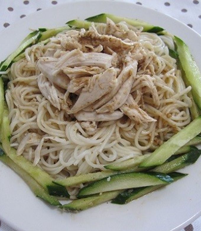 「ZIP」ピリ辛バンバンジー冷麺