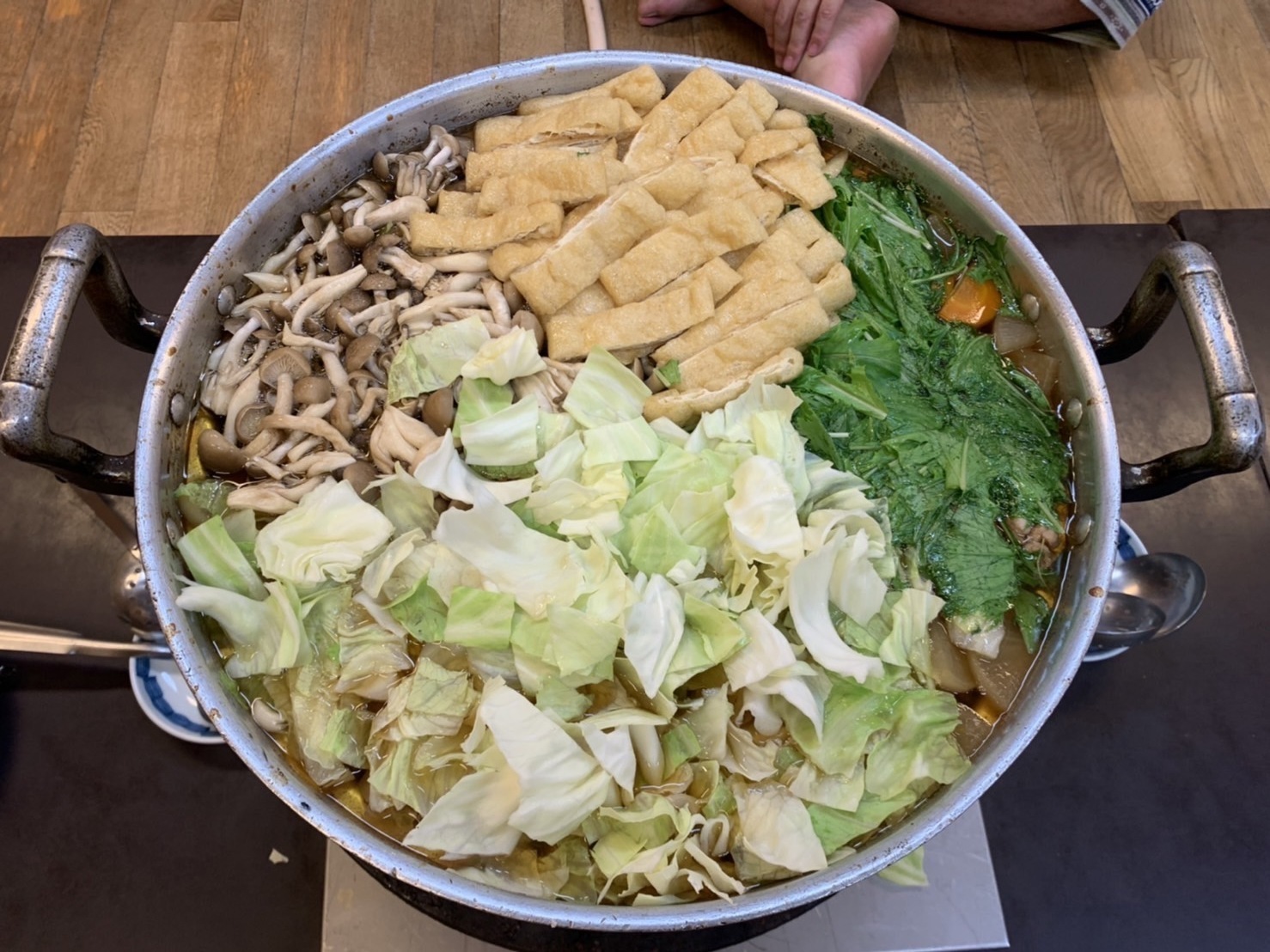 九重部屋の塩ちゃんこ鍋レシピを千代大海関が紹介！大相撲のブログ部屋大相撲のブログ部屋