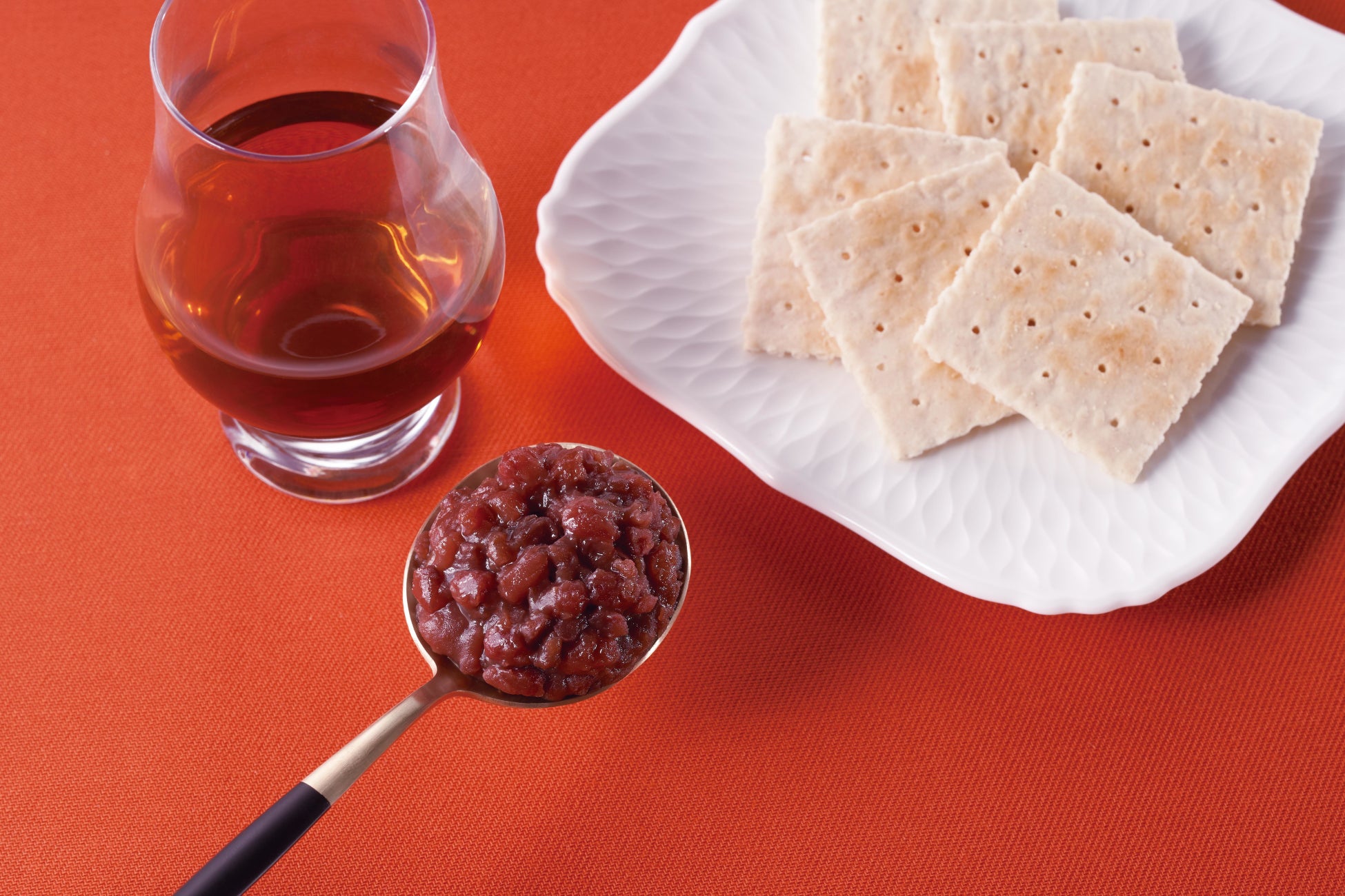 井村屋、お酒とあずきの風味と香りを楽しむ「ラム酒香るあんこ」と「日本酒香るあんこ」 - グルメ Watch