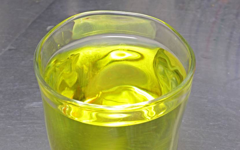 楽天市場 カシミール サフラン 選べる 1g 〜 Kashmir Saffron 咀夫藍 クロッカス めしべ 西紅花 スパイス ケサル 染料 香料ハーブ ハーブティー サフランホール サフランティー サフラン焼酎 サフランライス 調味料 希少 珍しい 高価 : ヒマラヤ貿易 楽天市場店