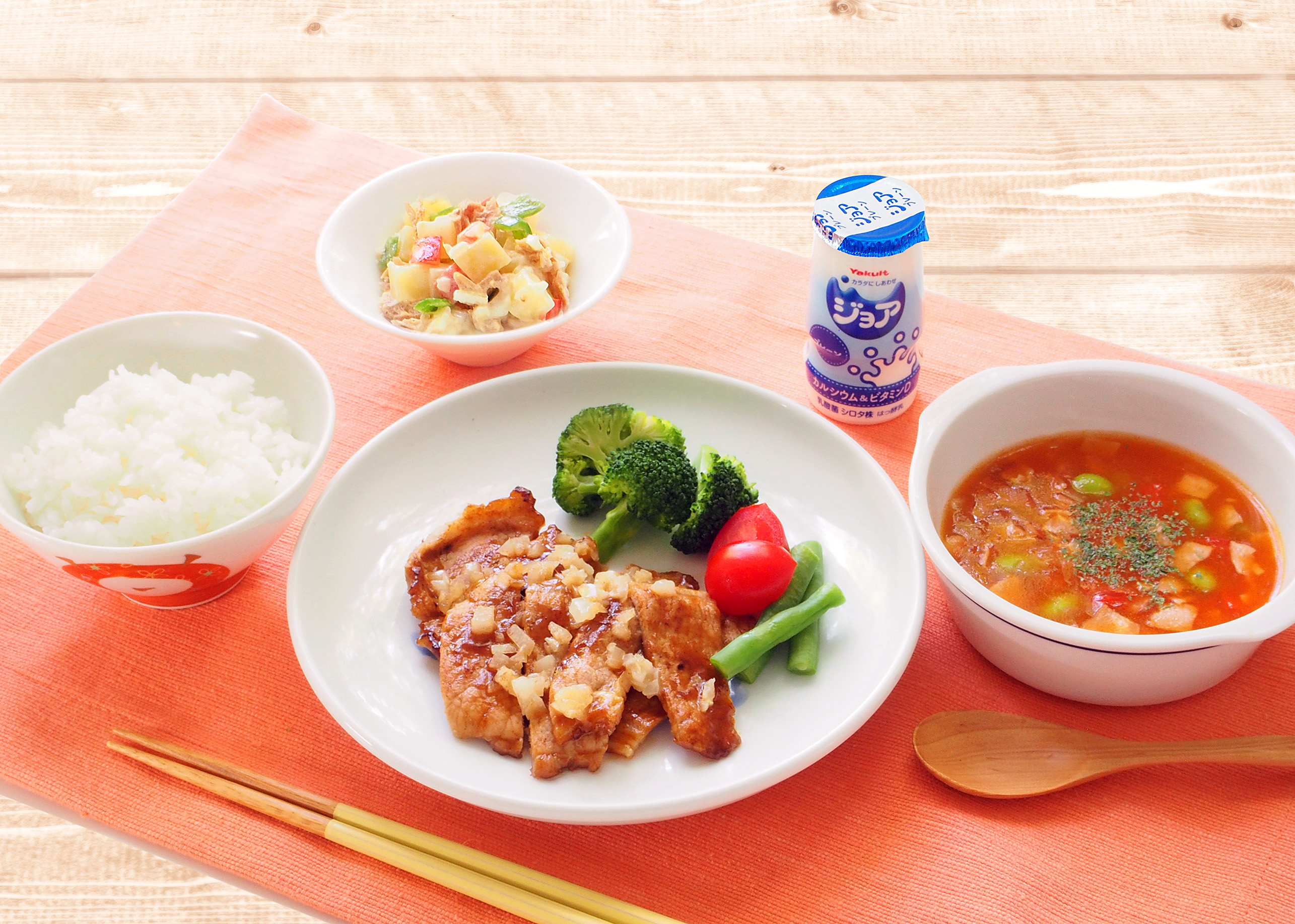 毎日の献立に野菜を！」メインになれる“ボリュームサラダ”レシピ5選クラシル