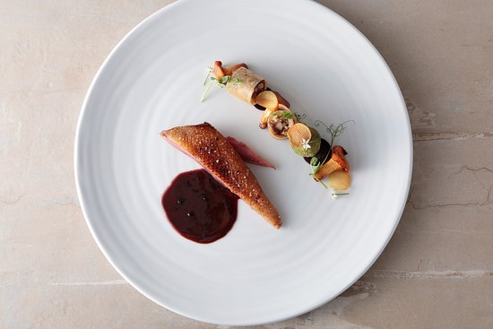 11 鴨肉のロースト ROASTED DUCKBOCUSE AT HOME 星野晃彦シェフ直伝！伝統的なフランス料理レシピ