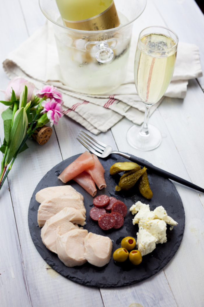 簡単おしゃれ♪映えおつまみレシピ30選！おもてなしに最適の人気レシピ・作り方デリッシュキッチン