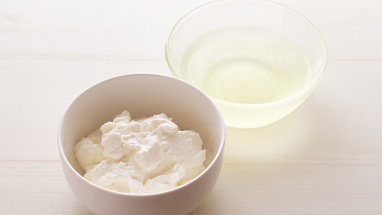 ヨーグルトの上澄み「ホエー」とは？特徴や活用方法についてご紹介クラシル