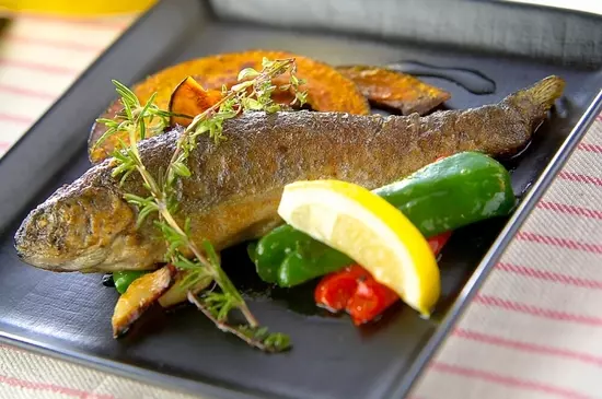 川魚はこう食べろ！！たった５つの手順で美味しい塩焼きが食べられる方法キャンプ初心者向け総合情報ブログ Hyper Camp Creators