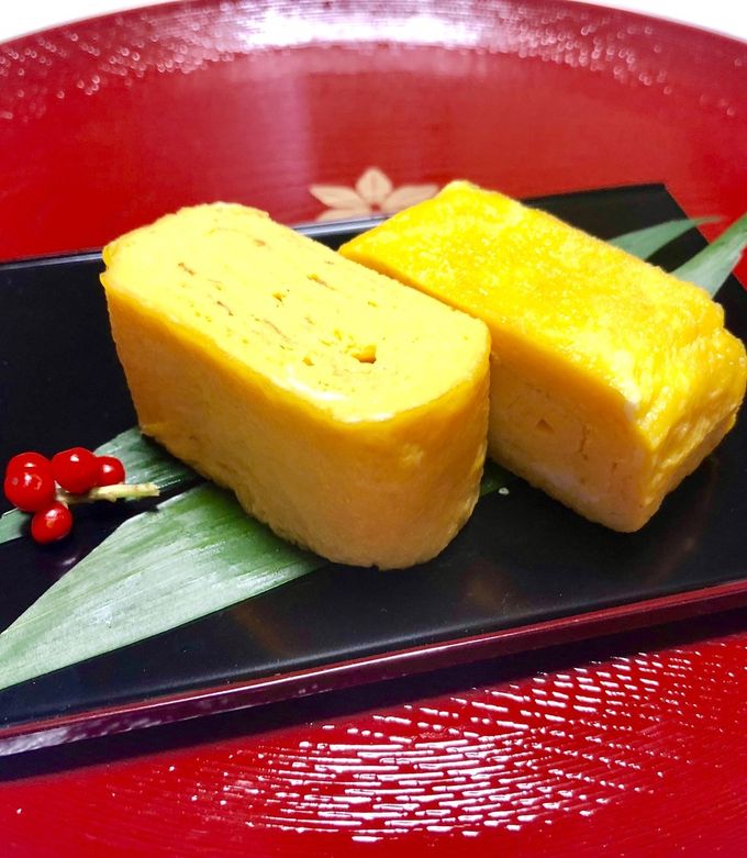 かつお節をそのまま加えて♪, 香り豊かなふんわりだし巻き卵