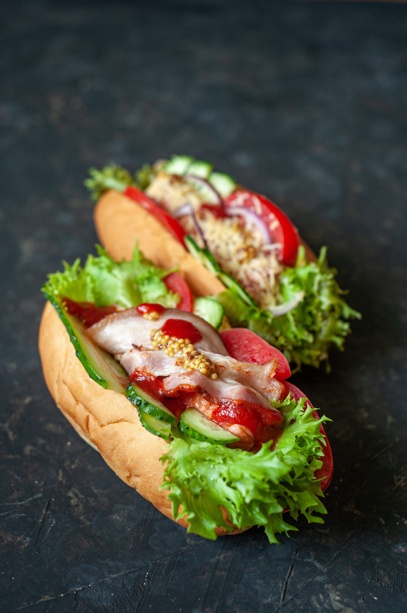 カフェメニューが大幅リニューアル！！3種の新作ホットドッグが仲間入り！“新しいオーサムな味”をお試しあれ！グルメプレス