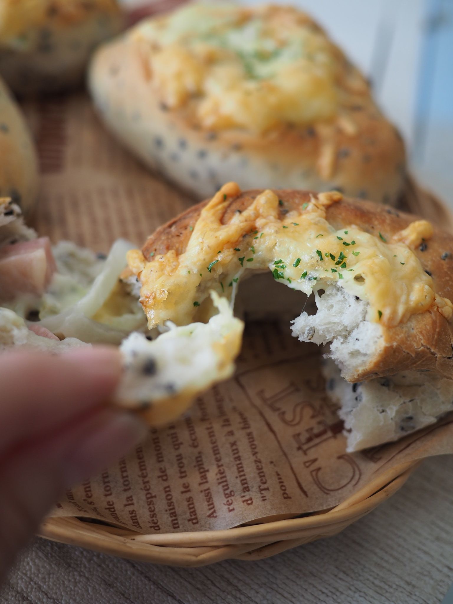 ベーコンチーズパン