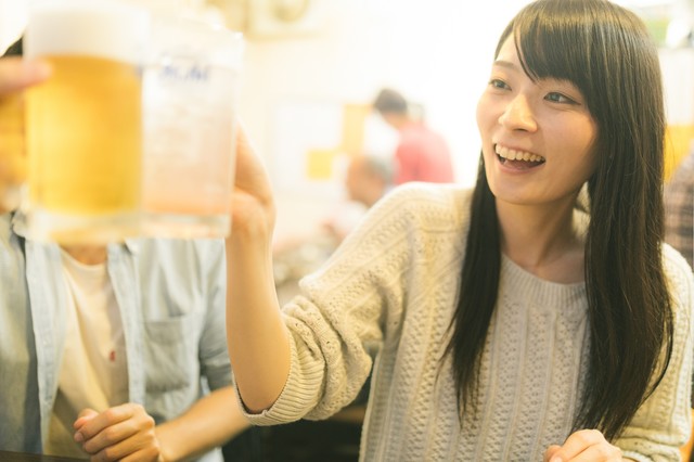 若者のビール離れが深刻！大手3社の生き残る道は今週もナナメに考えた 鈴木貴博ダイヤモンド・オンライン