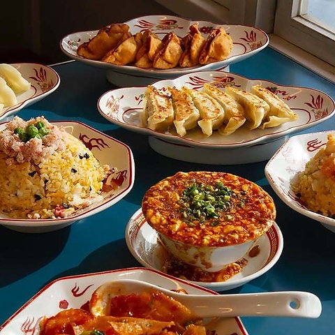 いつもフーフー飯店をご利用頂き誠にありがとうございます！ 〜メニューご紹介〜 大人気！！ 京都産九条葱の熟成とろとろ鶏そばコクのあるとろっとした鶏白湯スープに、シャキシャキ、風味の良いこだわりの京都産九条葱を使用した大人気のラーメンです！ 辛味噌を溶かし
