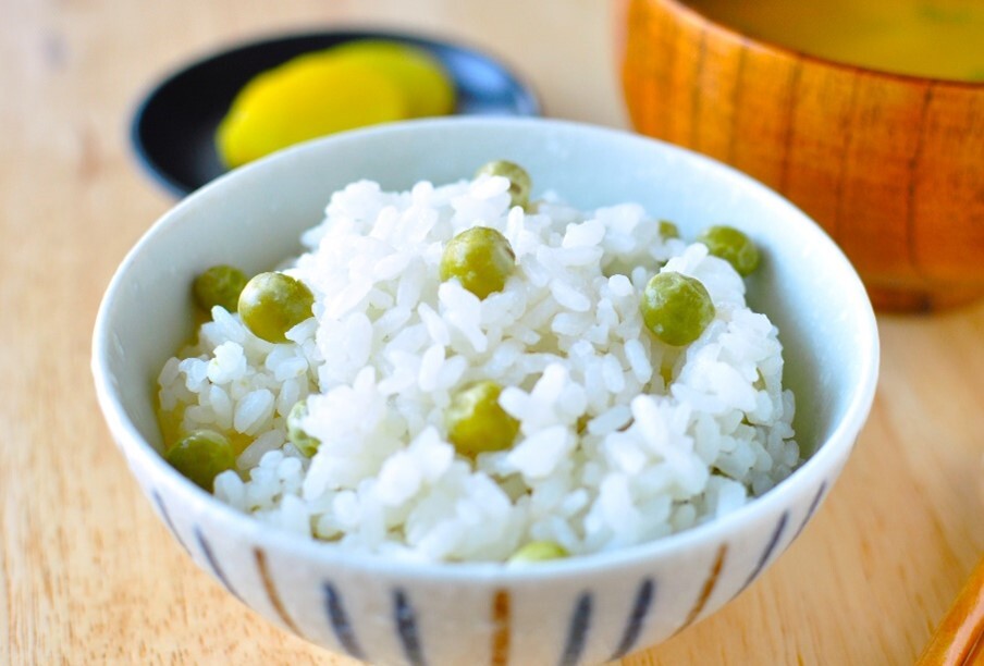 冷凍グリーンピースの豆ごはん