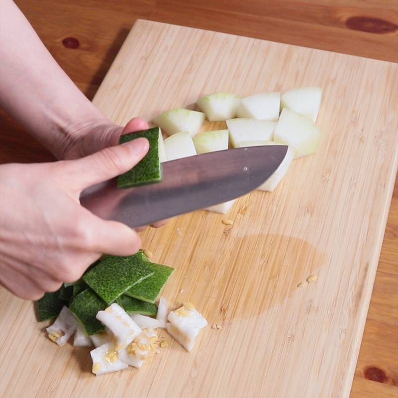 ズイキ 芋茎 ずいき の選び方と保存や料理:旬の野菜百科