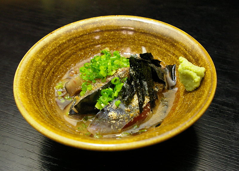 福岡人が教える名物「ごまさば」の作り方と都内で食べられるお店まとめ - ぐるなび みんなのごはん