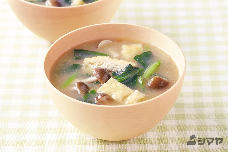 小松菜としめじ豆腐の味噌汁