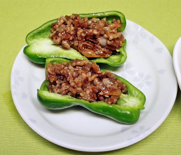 生ピーマンがうまい♪絶品肉みそディップ