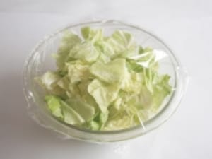 美容と健康に◎ 大人女子必見!「カッテージチーズ・くるみ・スプラウトのヘルシーサラダ」CheRish Brun