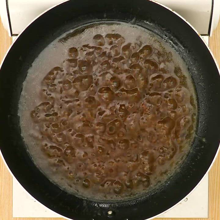 林兼産業 霧島黒豚煮込みハンバーグ 和風おろしソース仕立ての感想・クチコミ・商品情報 もぐナビ